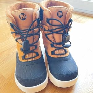 Merrell snow boot for kids , size 10
